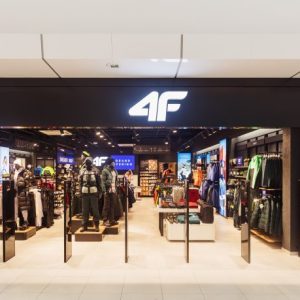 cropped-4F_006-690×460-1 cropped-4F_006-690x460-1